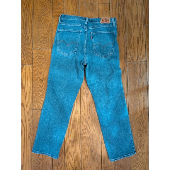 Levi's 724 Women's High Rise Straight Crop Blue Denim Jeans, Size 29 Medium Wash - Picture 3 of 3